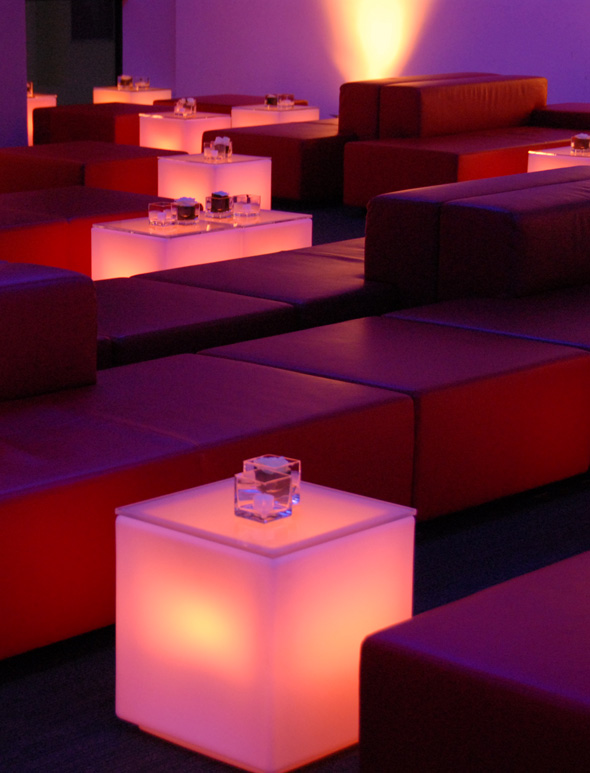 Cube Luxus Lounge